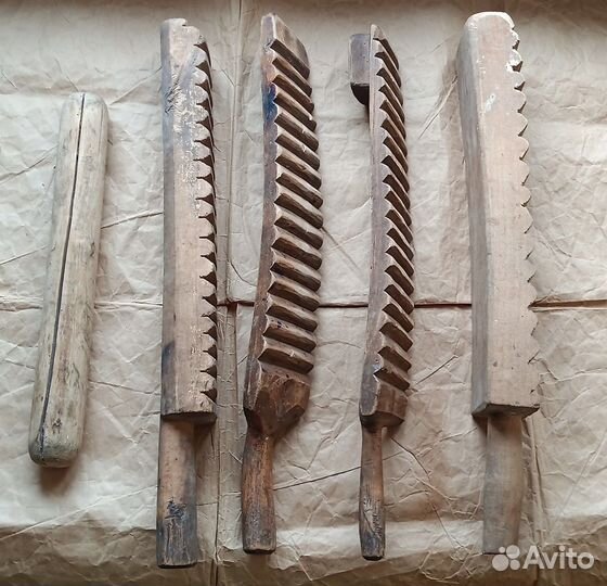 Рубель старинный деревянный для глажки белья