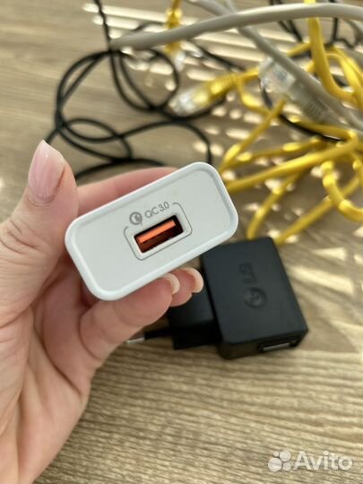 Адаптер питания и шнуры