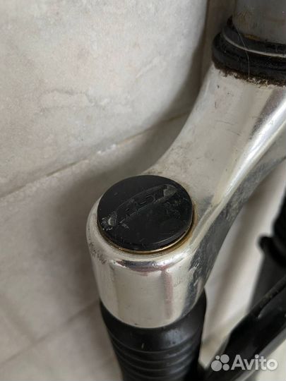 Вилка резьбовая rst