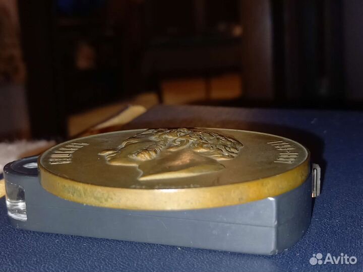 Памятная медаль к дню рождения Пушкина. 1899 г