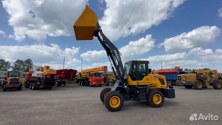 Фронтальный погрузчик Granit 930, 2023