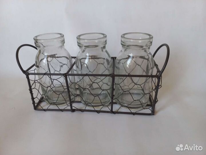 Баночки в корзинке декоративные