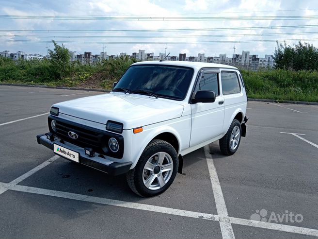 Купить авто 🚗 до 1 млн рублей в Москве и Московской области: 40 543  объявления | Продажа новых и б/у автомобилей | Авито