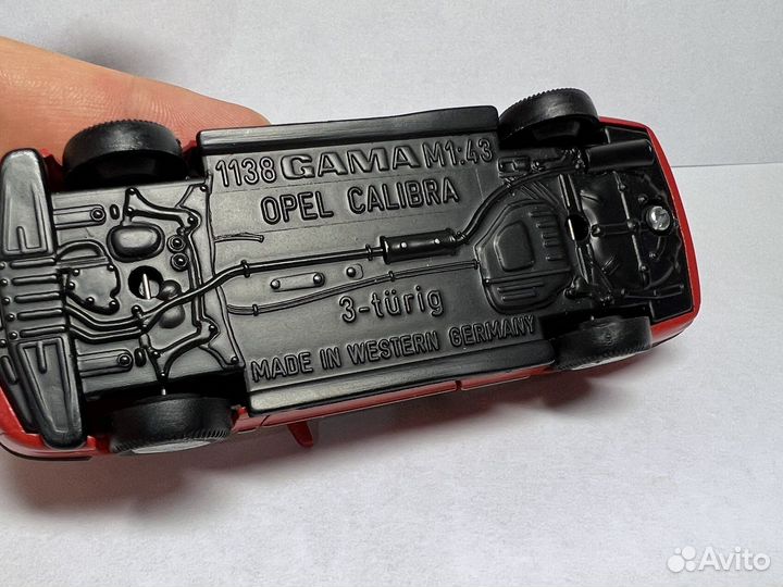 Модель Opel Calibra 1/43