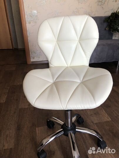 Офисный стул