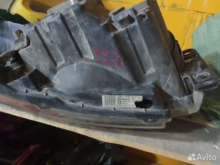 Фара lange rover Discovery 3 правая