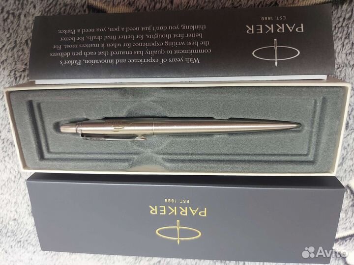 Шариковая ручка parker