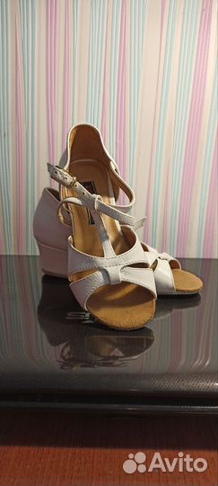 Туфли для бальных танцев на девочку