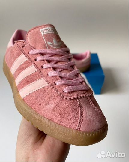 Adidas bermuda pink