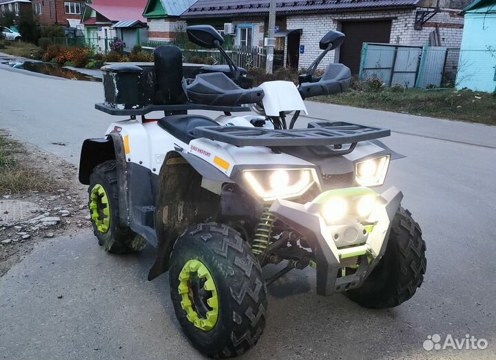 Квадроцикл авантис