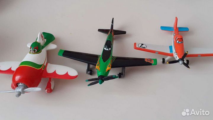 Паровозики,машинки для малышей