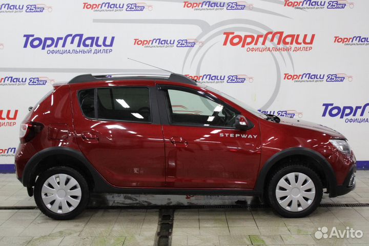 Renault Sandero Stepway 1.6 МТ, 2020, 62 445 км
