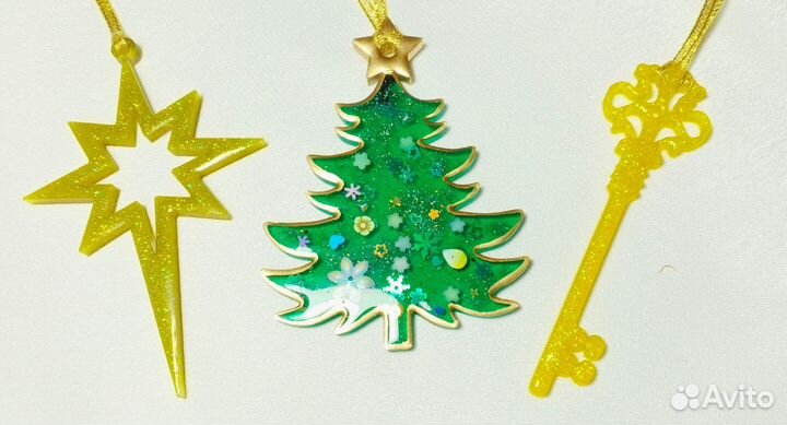 Елочные украшения ручной работы из эпоксидной смол
