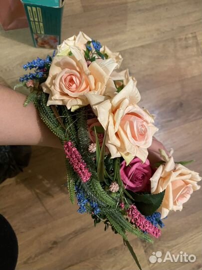 Венок на голову из цветов