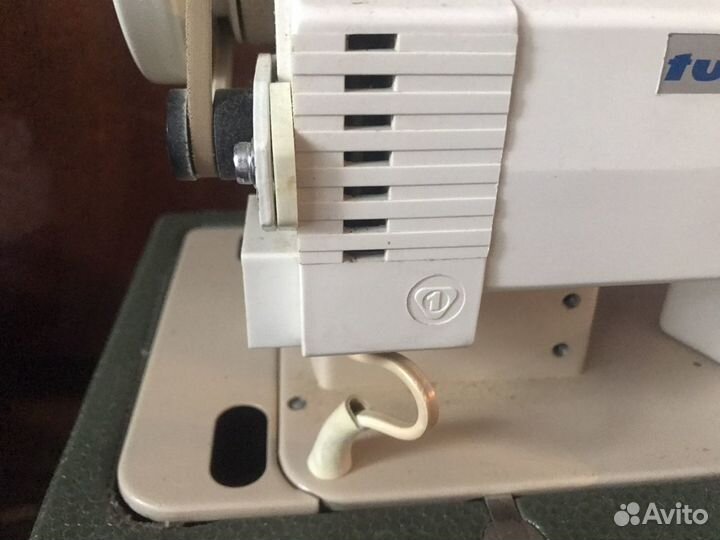 Швейная машина radom 432, электро