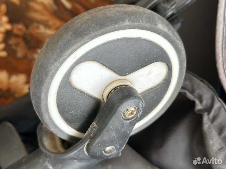 Запчасти на коляску yoya