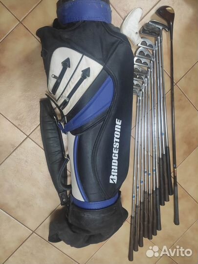 Набор клюшек для гольфа