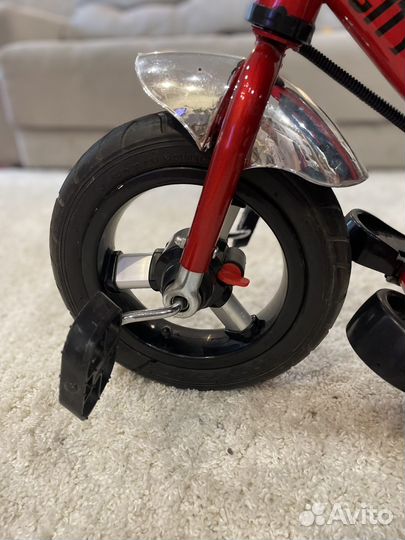 Трехколесный велосипед