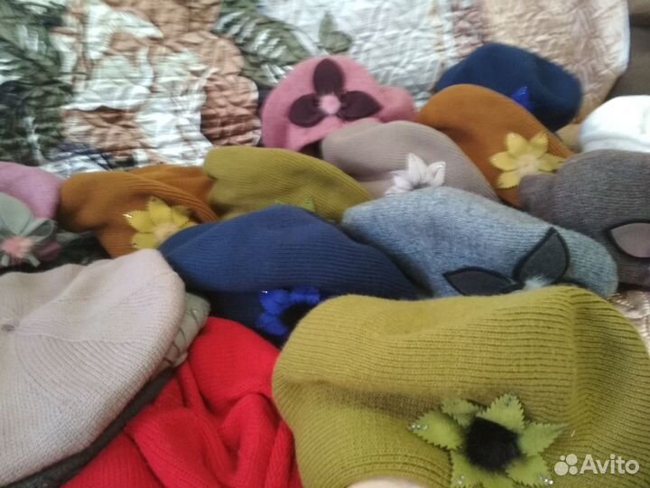 Береты женские новые