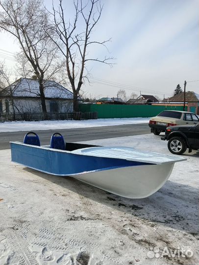 Воронеж с мотором Вихрь 30