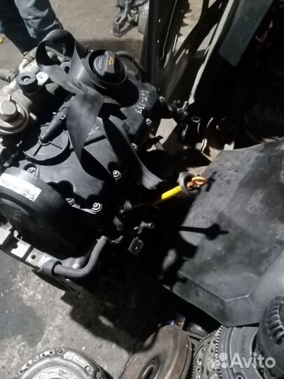 Двигатель Volkswagen Golf 5 BKC 1.9 Diesel