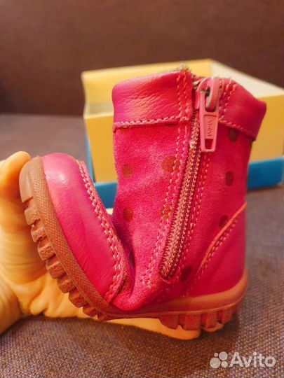 Демисезонные замшевые сапожки Котофей р-р 20