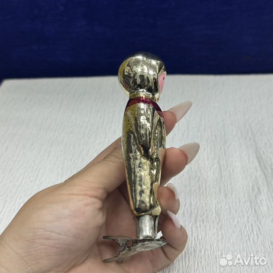 Елочная игрушка космонавт СССР на прищепке