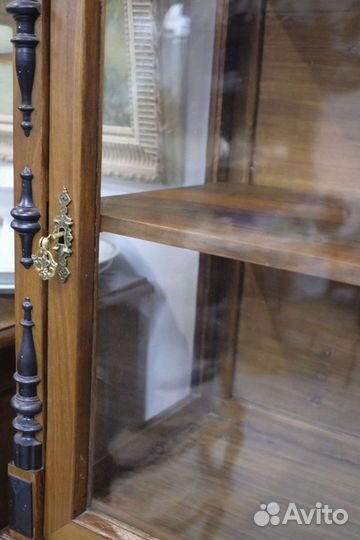 Горка, витрина, буфет