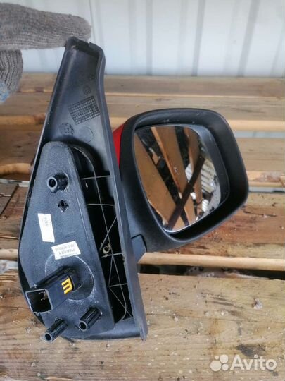 Зеркало правое Рено Кангу 2005 7 пинов