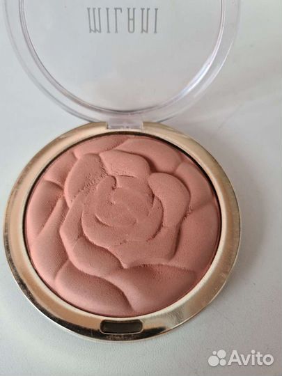 Румяна Milani нюдовые