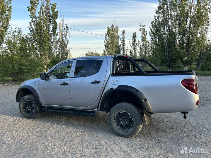 Mitsubishi L200 2.5 МТ, 2014, 181 000 км