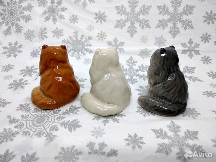 Фарфоровая фигурка 