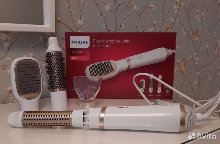 Фен-щетка Philips HP8663/00 Essential Care