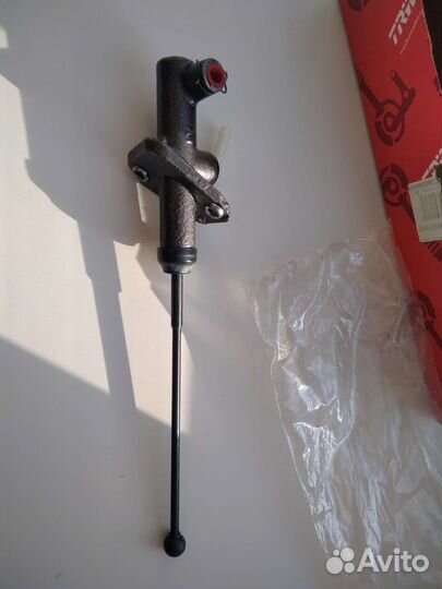 Цилиндр сцепления главный