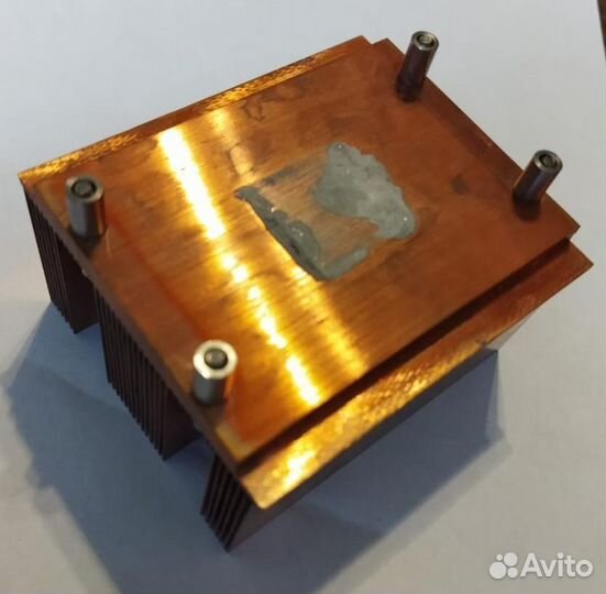 Радиатор медный от сервера Intel SC5300