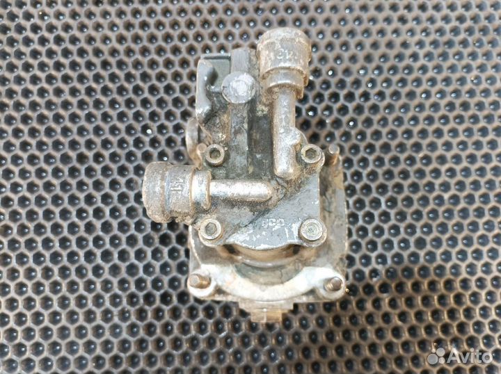 4802050010 Клапан ускорительный