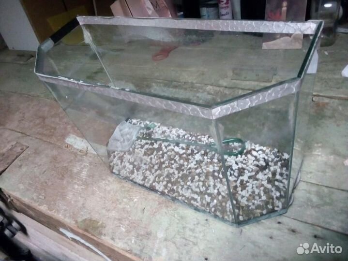 Аквариум небольшой