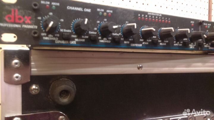 Компрессор, лимитер, гейт DBX- 166XS