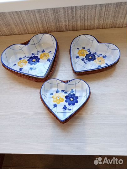 Посуда тарелки салатницы