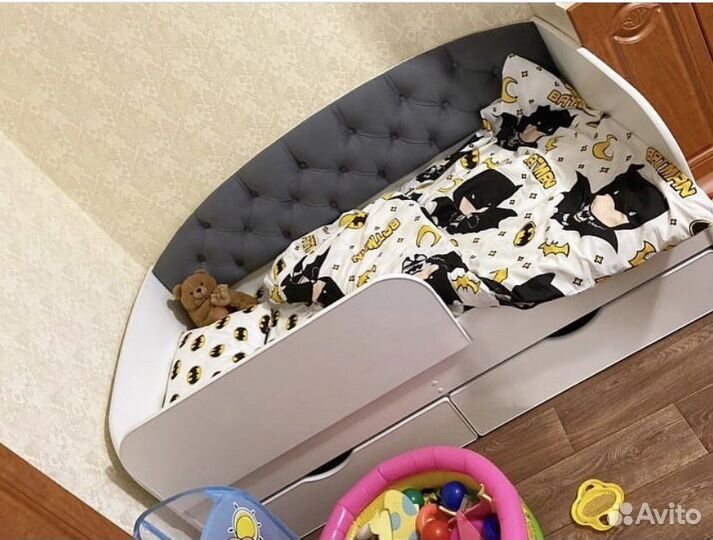 Диван кровать с ящиками