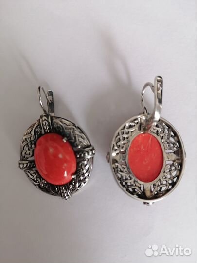 Продам серьги серебряные