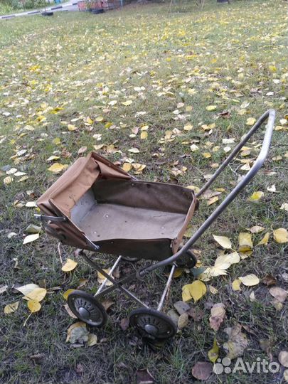 Коляска игрушка