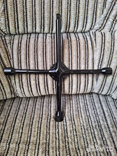 Ключ балонный