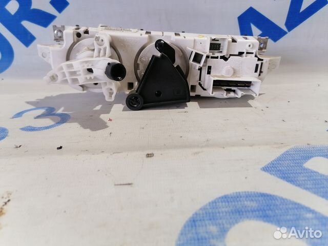 Блок управления печкой ford focus 2 1.4 мт купе