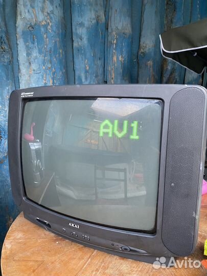 Продам телевизор akai