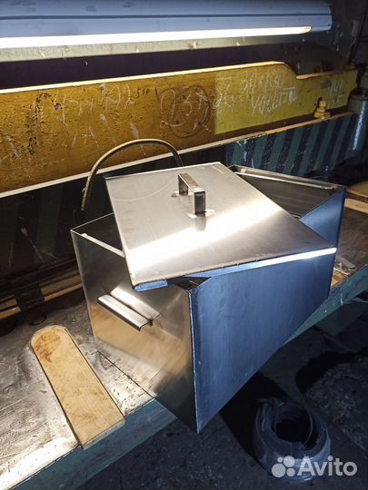 Коптильня горячего копчения из нержавейки