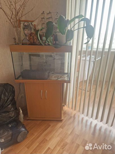 Аквариум с тумбой 125 литров бу