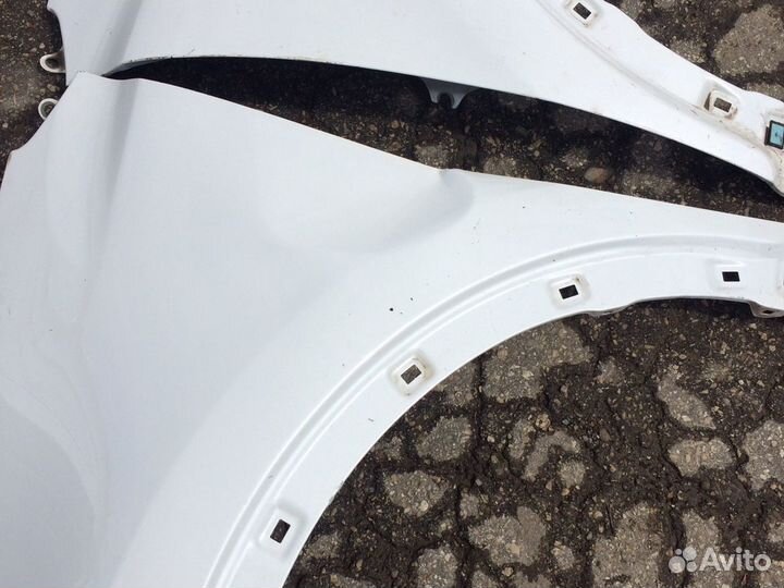 Крыло переднее левое правое Kia Sportage 3