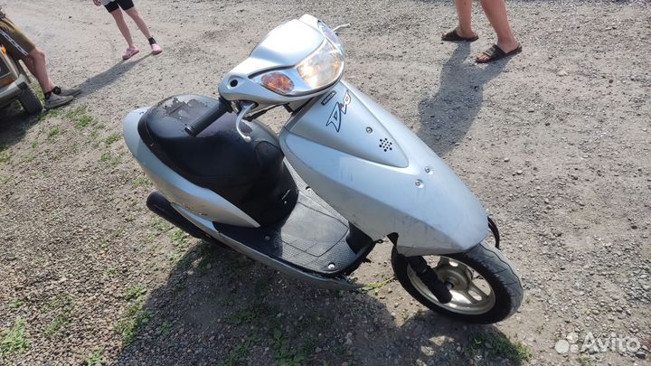 Honda dio af 68