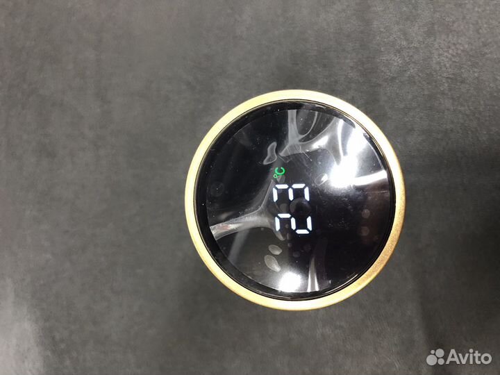 Автомобильная кружка-термос с термодатчиком